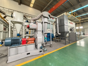 废旧锂电池极片剥离脱粉设备